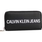 PORTFEL DAMSKI  Calvin Klein Jeans SCULPTED LOGO LARGE (1)